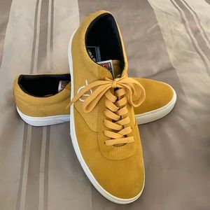 Van’s Tennis Shoes